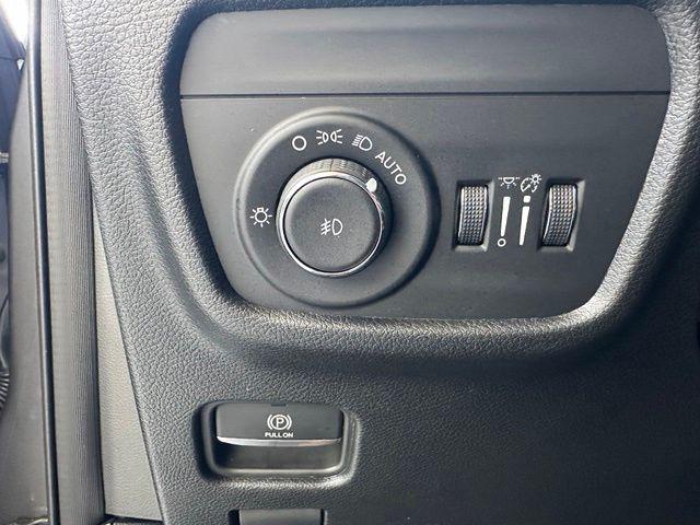 2025 Jeep Grand Cherokee Limited 4x2