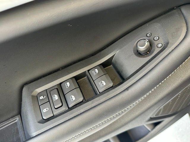 2025 Jeep Grand Cherokee Limited 4x2