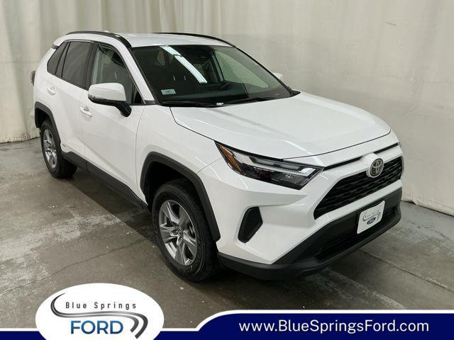 2025 Toyota RAV4 Hybrid XLE for sale in Blue Springs, MO