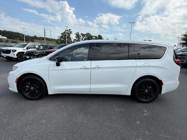 2025 Chrysler Pacifica Select for sale in Dandridge, TN