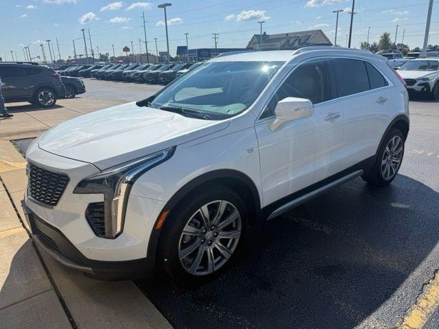 2023 Cadillac XT4 AWD Premium Luxury