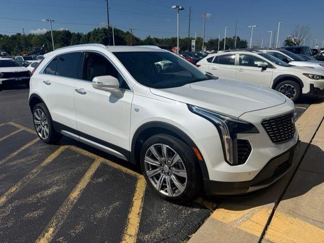 2023 Cadillac XT4 AWD Premium Luxury