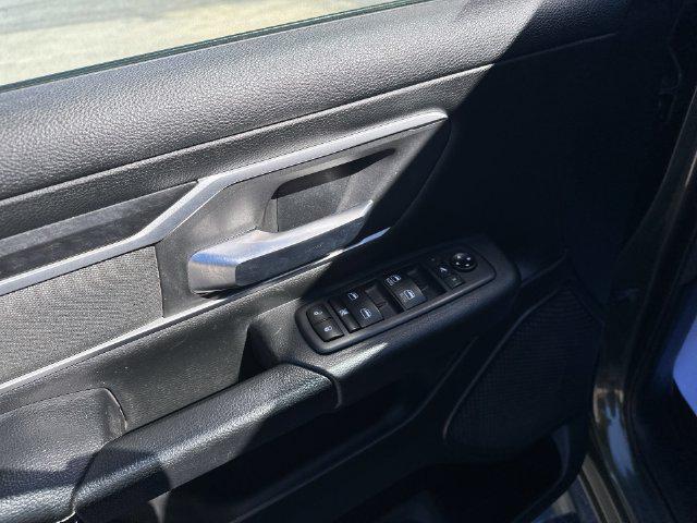 2020 Ram 1500 Big Horn Crew Cab 4x4 64 Box