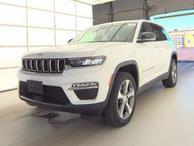 2023 Jeep Grand Cherokee Limited 4x4 for sale in Vicksburg, MI