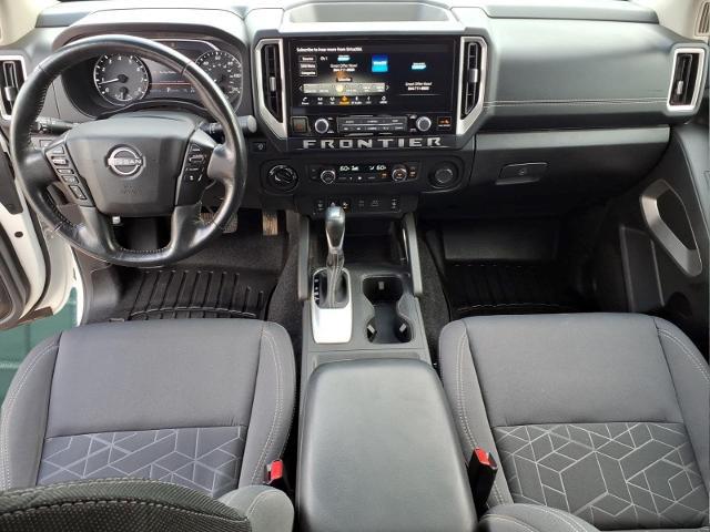2025 Nissan Frontier Crew Cab SV 4x4