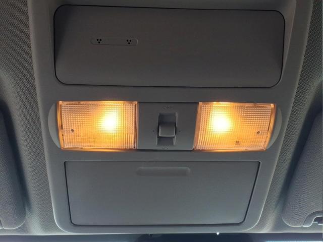 2025 Nissan Frontier Crew Cab SV 4x4