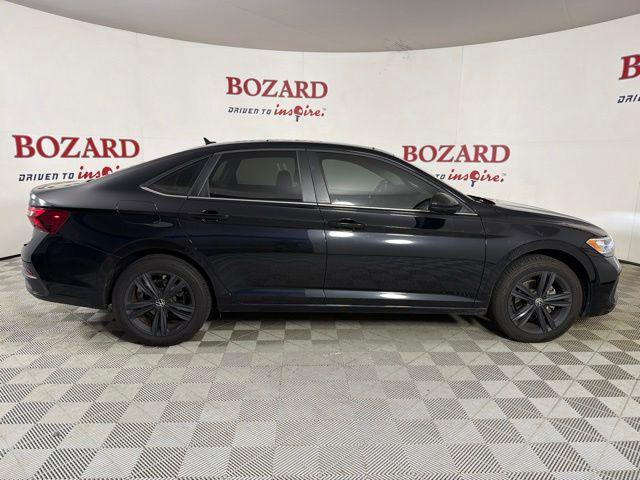2023 Volkswagen Jetta 1.5T SE
