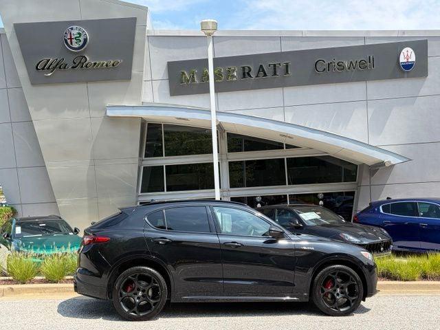 2023 Alfa Romeo Stelvio Veloce AWD 2023 Alfa Romeo Stelvio Veloce AWD