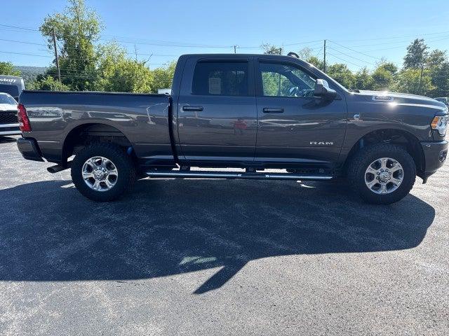 2020 RAM 2500 Big Horn Crew Cab 4x4 64 Box 2020 RAM 2500 Big Horn Crew Cab 4x4 64 Box
