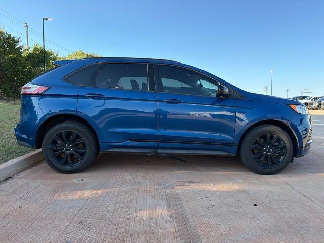 2022 Ford Edge SE