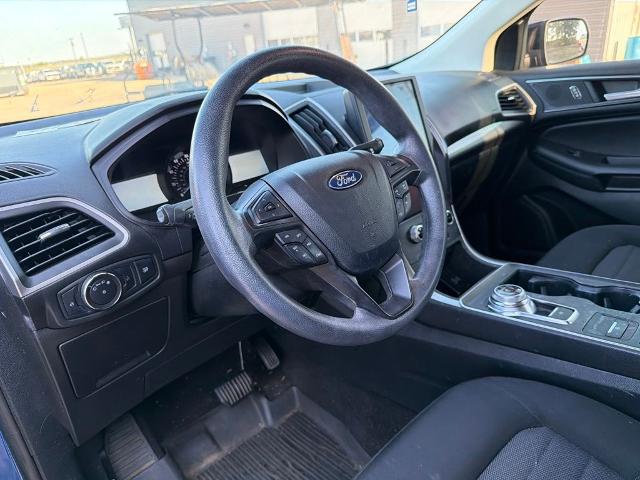 2022 Ford Edge SE