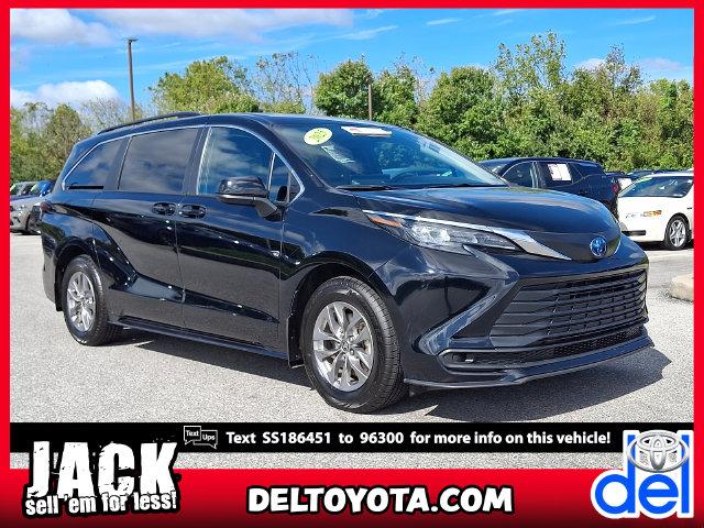 2025 Toyota Sienna LE for sale in Thorndale, PA