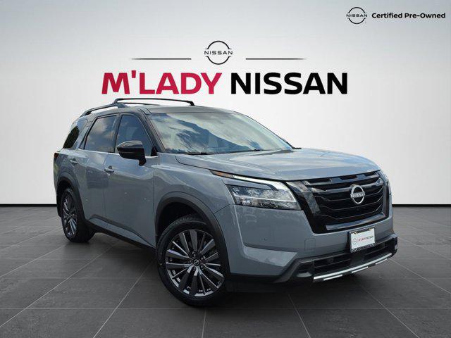 2024 Nissan Pathfinder SL 4WD for sale in Crystal Lake, IL