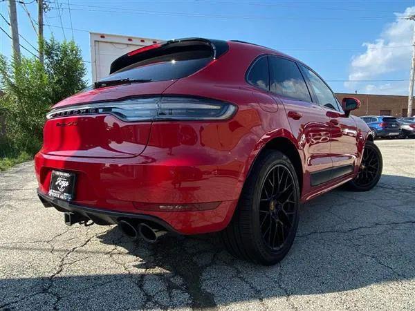 2021 Porsche Macan GTS