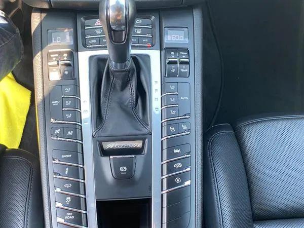 2021 Porsche Macan GTS
