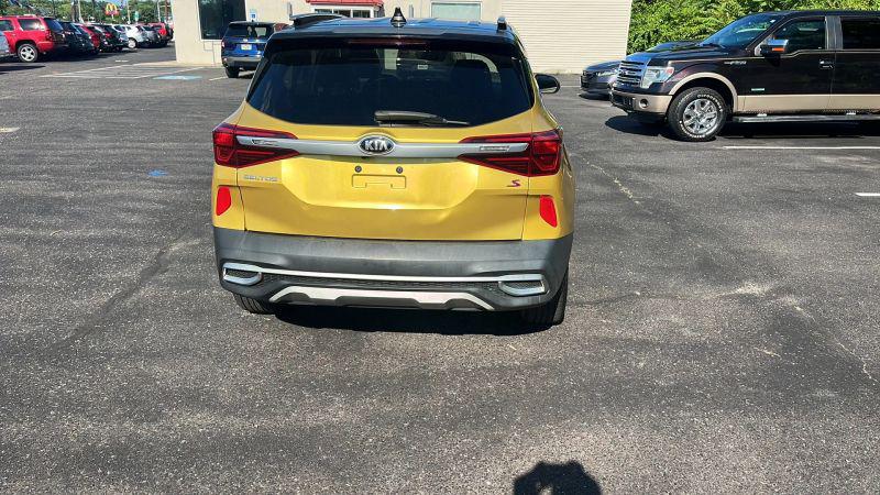 2021 Kia Seltos S
