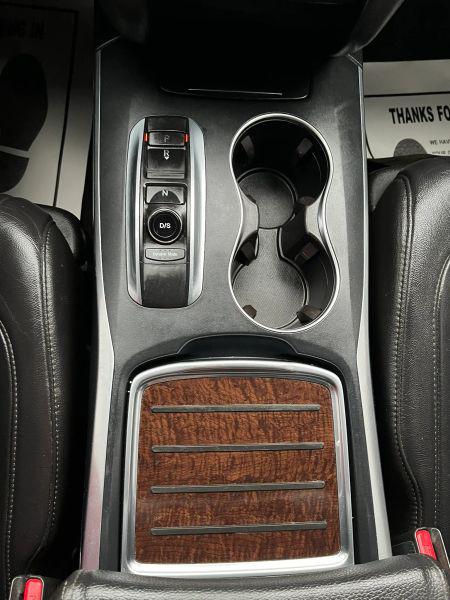 2017 Acura MDX w/Technology Package