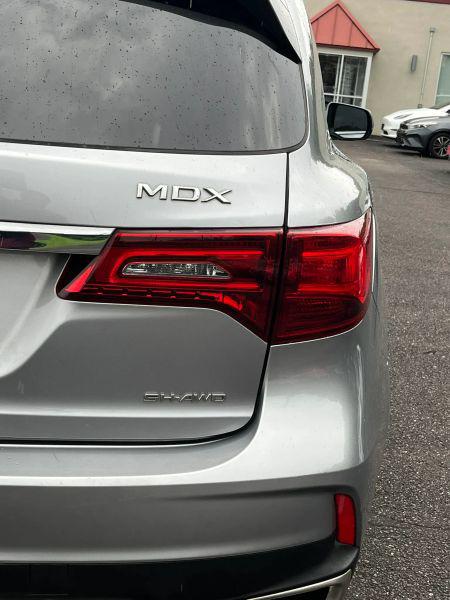 2017 Acura MDX w/Technology Package