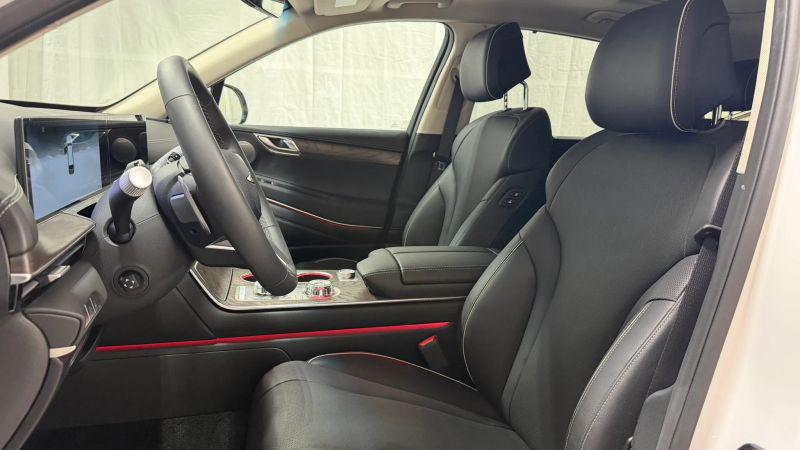 2025 Genesis GV80 2.5T Prestige AWD
