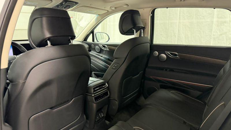 2025 Genesis GV80 2.5T Prestige AWD