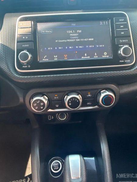 2021 Nissan Kicks S Xtronic CVT