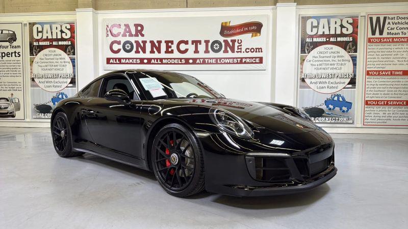 2018 Porsche 911 Carrera GTS