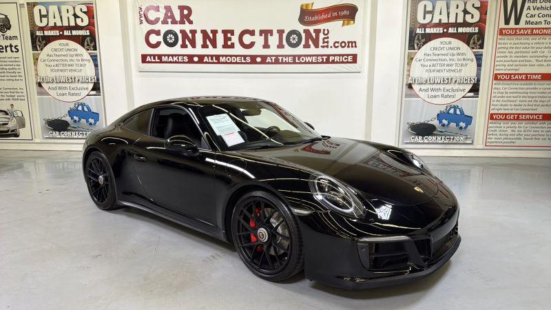 2018 Porsche 911 Carrera GTS