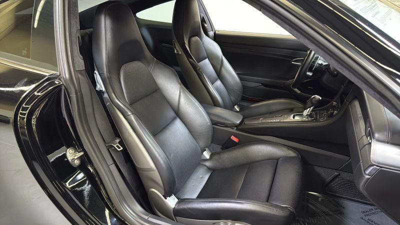 2018 Porsche 911 Carrera GTS