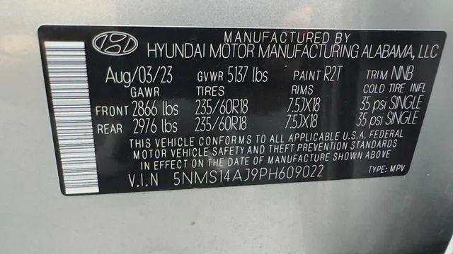 2023 Hyundai Santa Fe SE