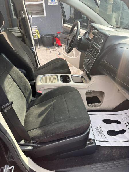 2012 Dodge Grand Caravan SXT