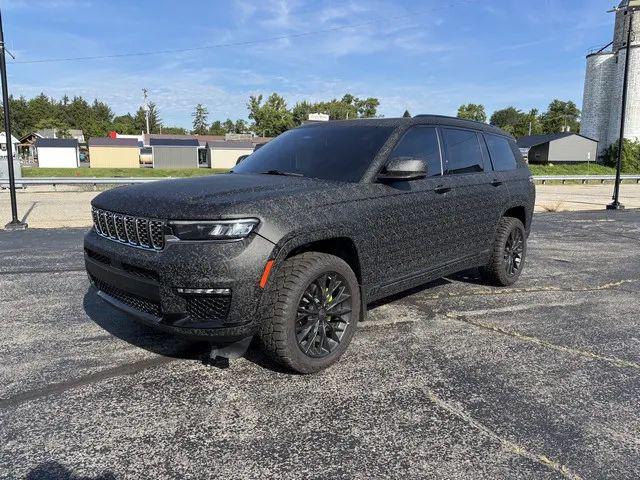 2021 Jeep Grand Cherokee Summit 4x4 for sale in Roseville, MI
