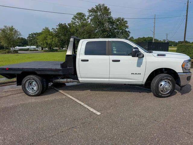 2024 Ram 3500 Tradesman/SLT/Laramie/Limited
