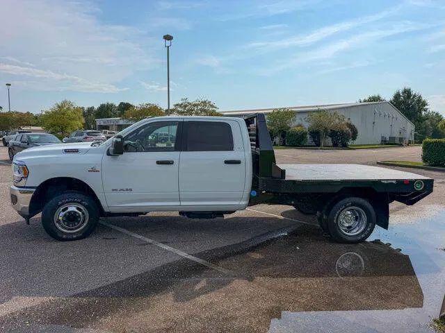 2024 Ram 3500 Tradesman/SLT/Laramie/Limited