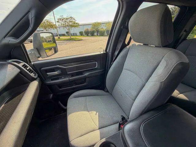 2024 Ram 3500 Tradesman/SLT/Laramie/Limited
