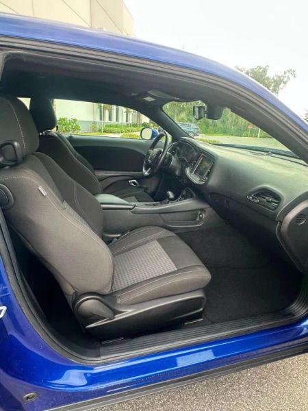 2022 Dodge Challenger SXT