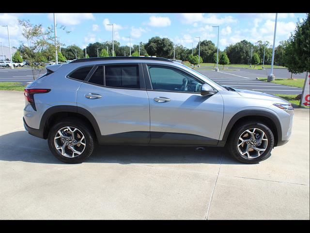 2025 Chevrolet Trax FWD LT