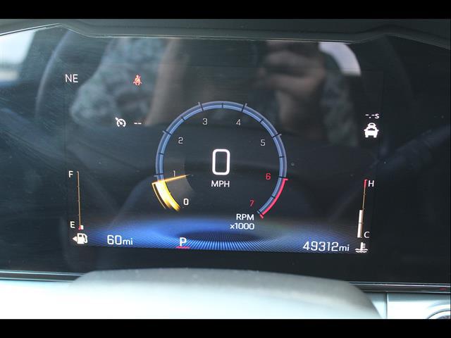 2025 Chevrolet Trax FWD LT