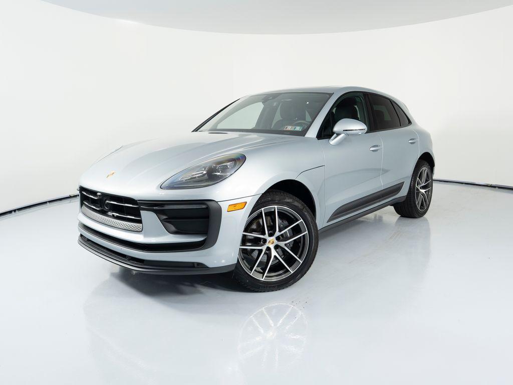 /2026 Porsche Macan