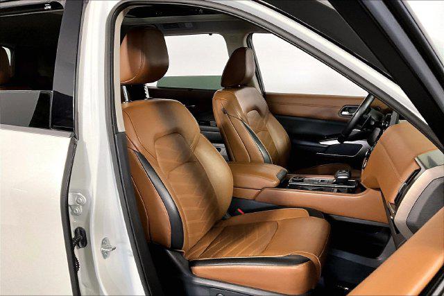 Used 2023 Nissan Pathfinder Platinum 4WD For Sale in Olive Branch, MS