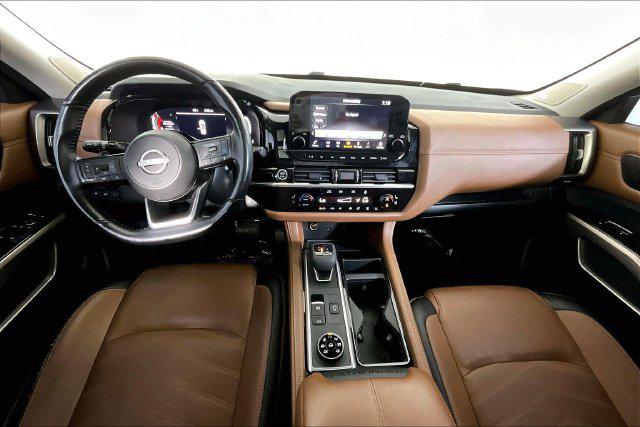Used 2023 Nissan Pathfinder Platinum 4WD For Sale in Olive Branch, MS