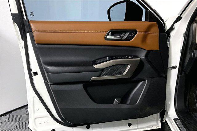 Used 2023 Nissan Pathfinder Platinum 4WD For Sale in Olive Branch, MS