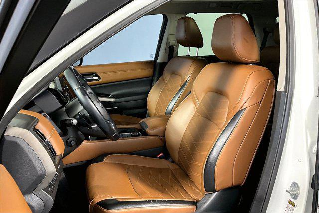 Used 2023 Nissan Pathfinder Platinum 4WD For Sale in Olive Branch, MS