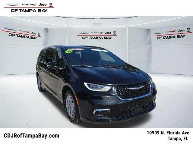 2025 Chrysler Pacifica Select for sale in Tampa, FL