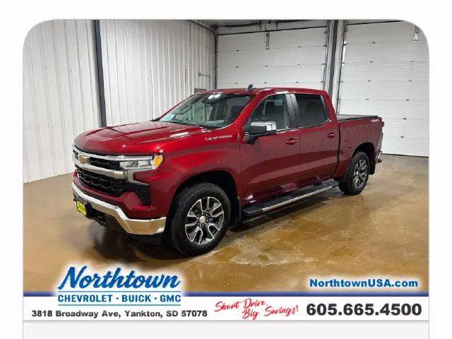 2022 Chevrolet Silverado 1500 4WD Crew Cab Standard Bed LT for sale in Yankton, SD