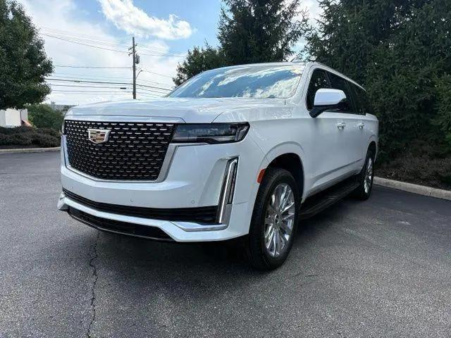 2023 Cadillac Escalade ESV 4WD Premium Luxury for sale in North Olmsted, OH