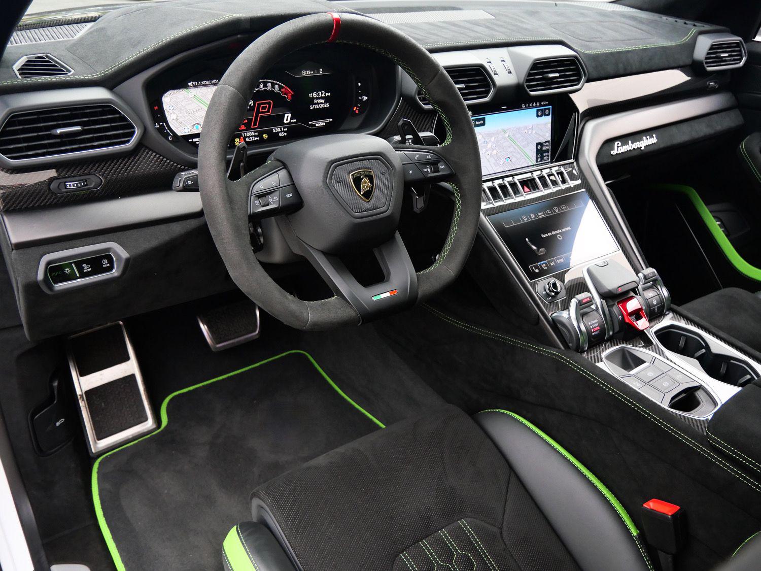 2024 Lamborghini Urus Performante - Photo 11