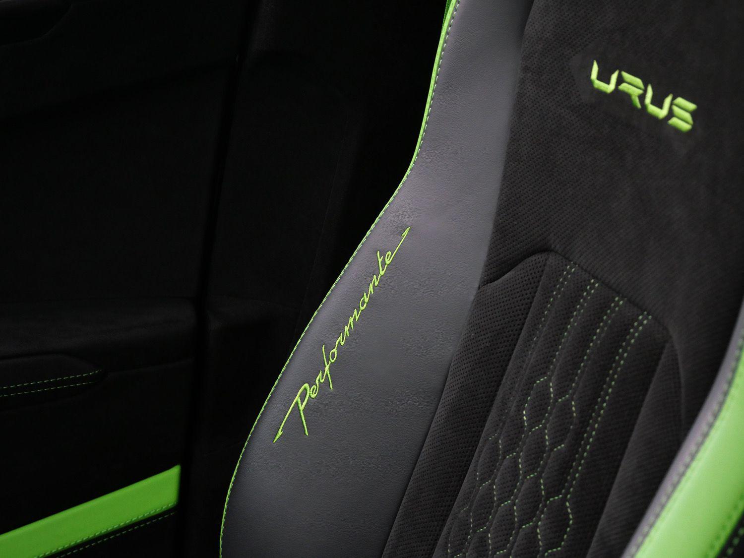 2024 Lamborghini Urus Performante - Photo 15