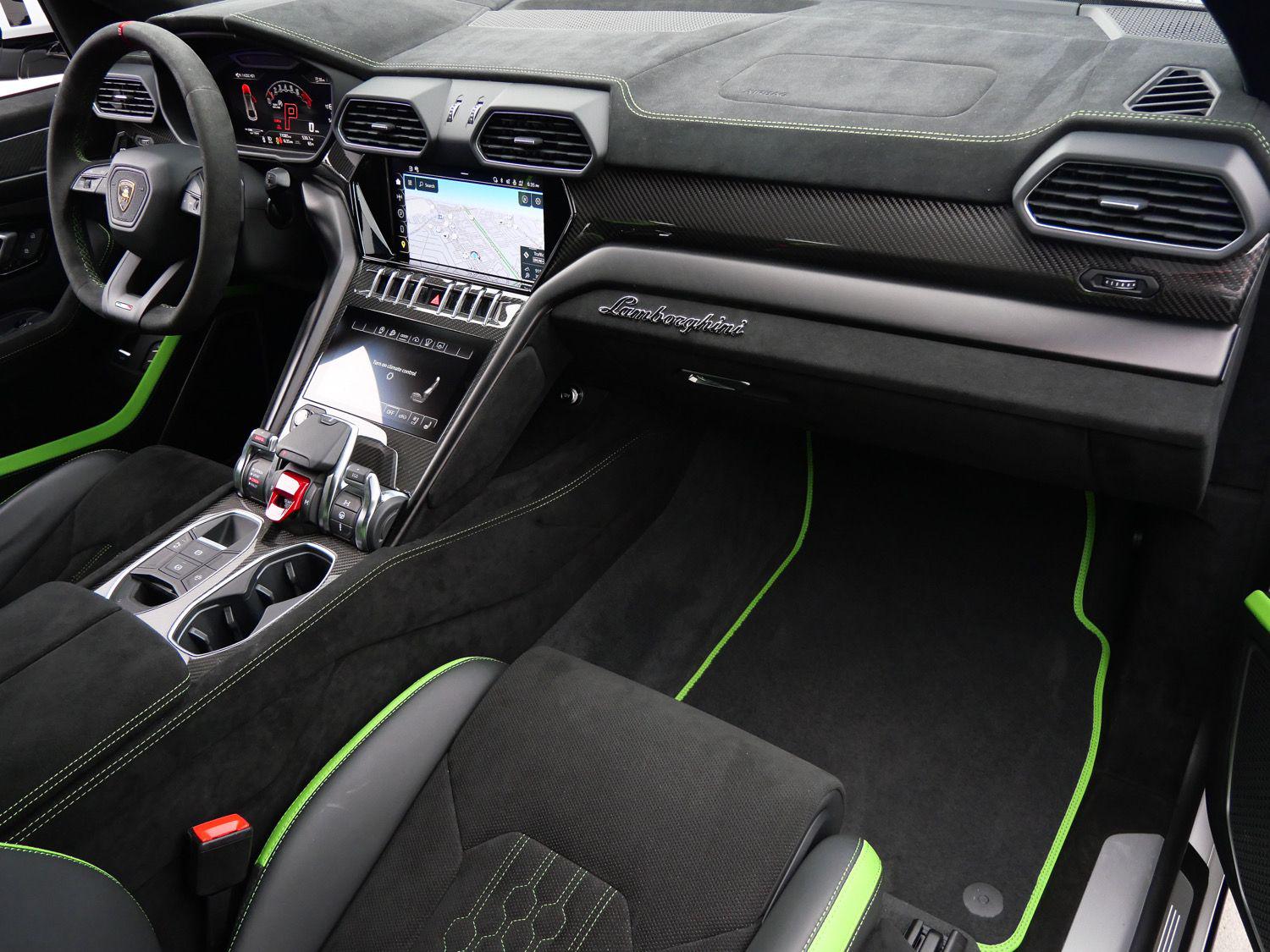 2024 Lamborghini Urus Performante - Photo 22