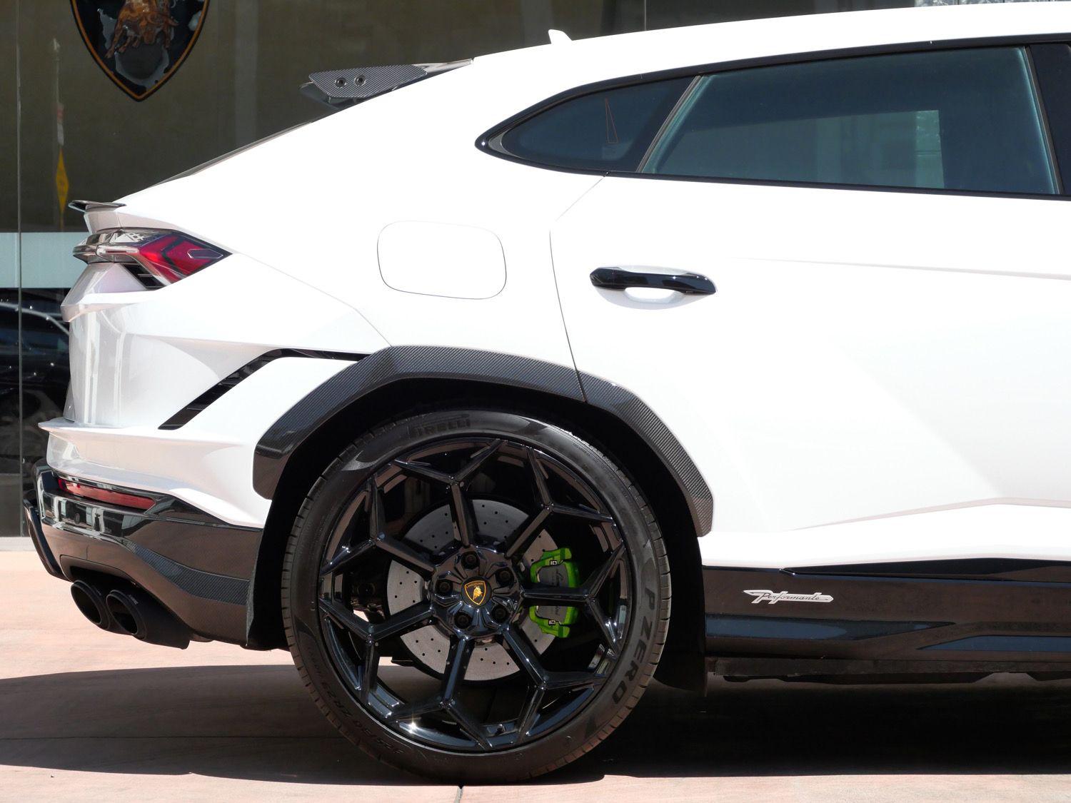 2024 Lamborghini Urus Performante - Photo 29