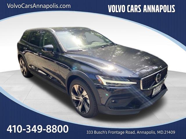 2026 Volvo V60 Cross Country Plus, B5 AWD Gas mild hybrid for sale in Annapolis, MD